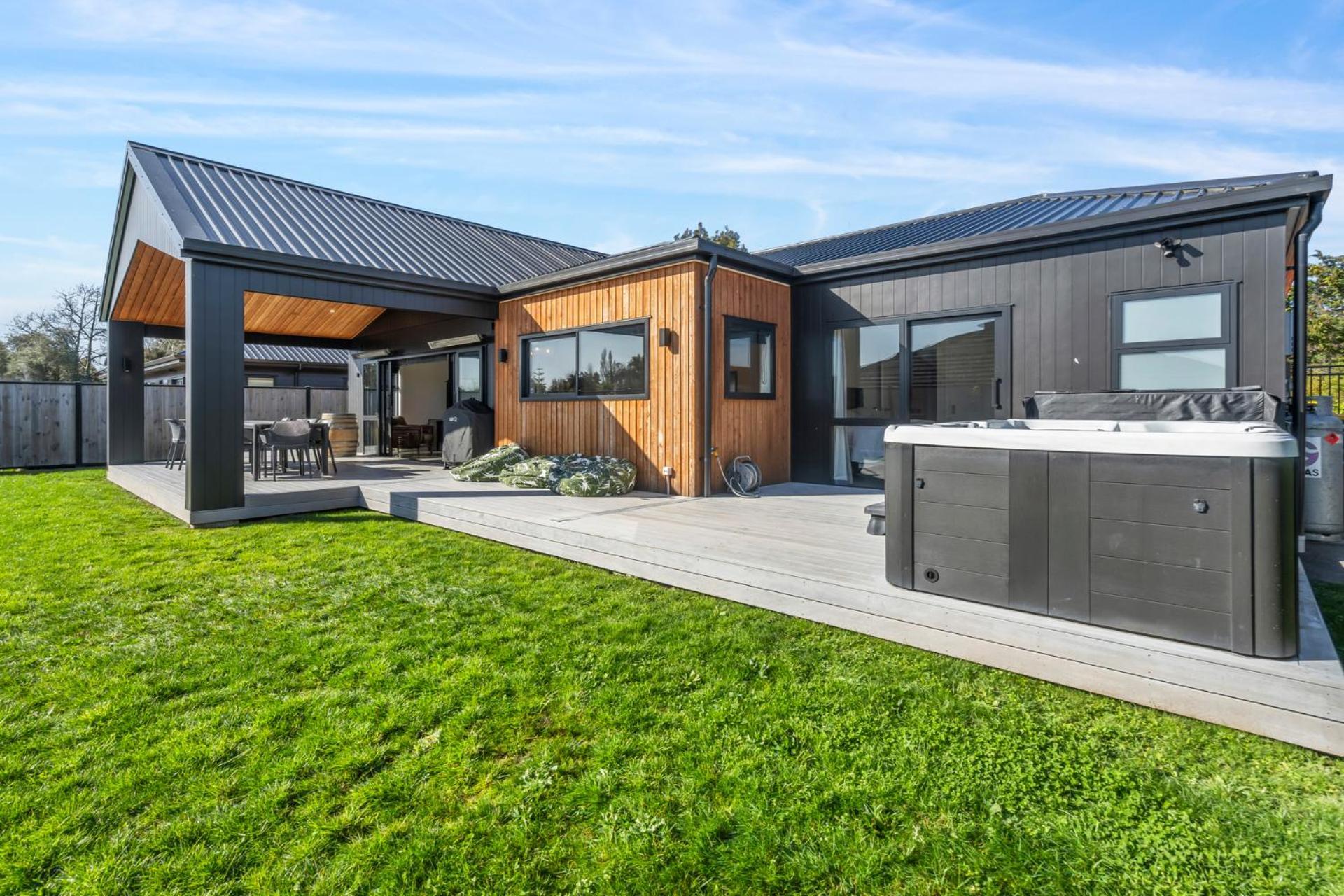 Regent Sanctuary - Martinborough Holiday Home ภายนอก รูปภาพ